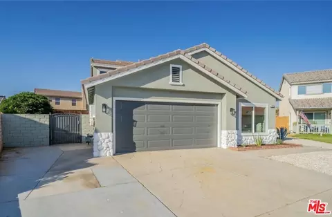 Exterior - 14414 Laguna Ct, Adelanto, CA 92301 photo 4 of 6
