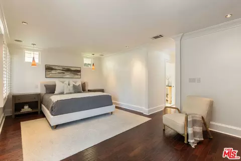 Bedroom - 802 Lees Ave, Long Beach, CA 90815 photo 2 of 11