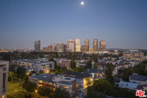 10430 Wilshire Blvd #305, Los Angeles, CA 90024