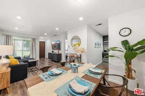 2825 N Los Felices Rd #115, Palm Springs, CA 92262