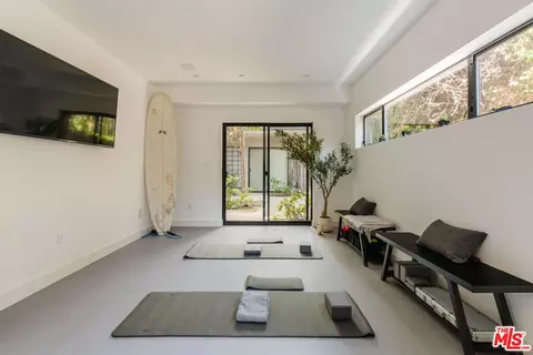 Other - 2416 Penmar Ave, Venice, CA 90291 photo 3 of 3