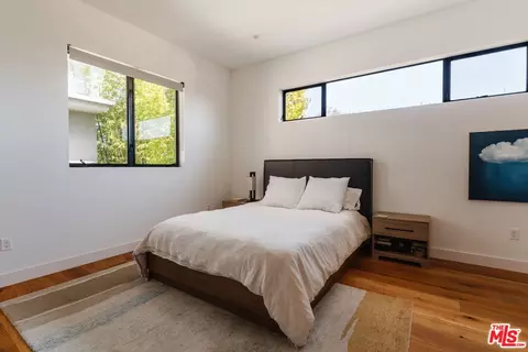 Bedroom - 2416 Penmar Ave, Venice, CA 90291 photo 3 of 5