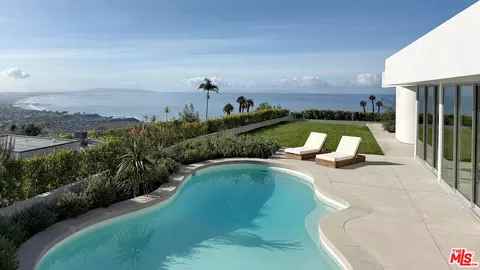 16705 Charmel Ln, Pacific Palisades, CA 90272