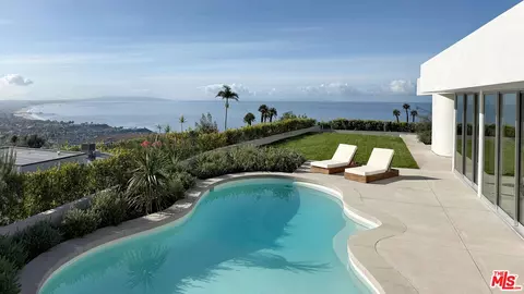 16705 Charmel Ln, Pacific Palisades, CA 90272