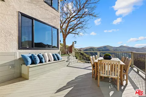 Exterior - 53 Saddlebow Rd, Bell Canyon, CA 91307 photo 8 of 16