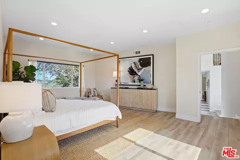 Bedroom - 53 Saddlebow Rd, Bell Canyon, CA 91307 photo 4 of 11