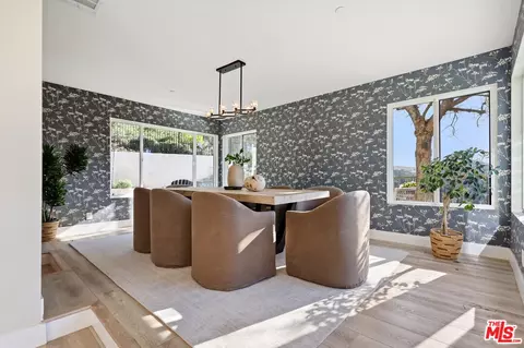 Dining - 53 Saddlebow Rd, Bell Canyon, CA 91307 photo 2 of 4