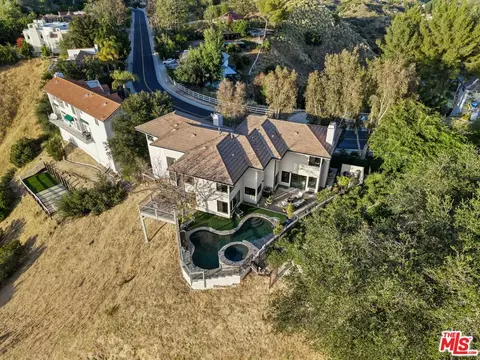 View/Area - 53 Saddlebow Rd, Bell Canyon, CA 91307 photo 2 of 3
