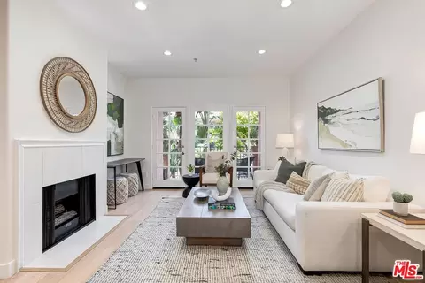 1522 S Saltair Ave #101, Los Angeles, CA 90025