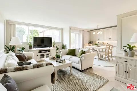 5950 Canterbury Dr #C209, Culver City, CA 90230