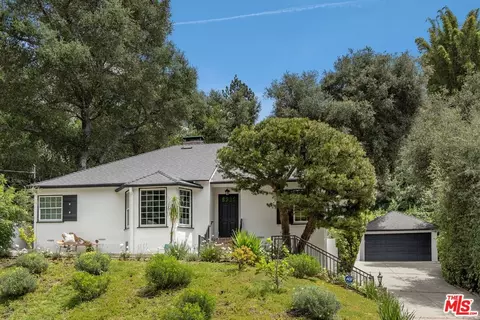 3554 Laurelvale Dr, Studio City, CA 91604