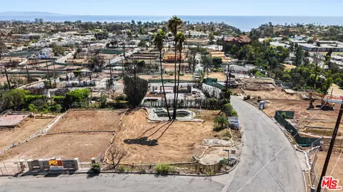1214 Rimmer Ave, Pacific Palisades, CA 90272