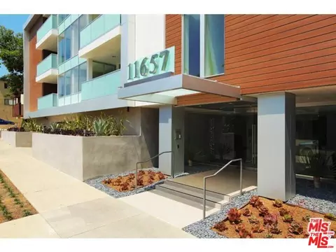 11657 Chenault St #104 -105, Los Angeles, CA 90049