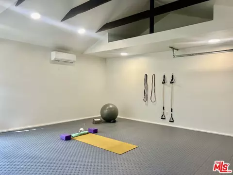 Other - 4140 W Mcfarlane Ave, Burbank, CA 91505 photo 11 of 12