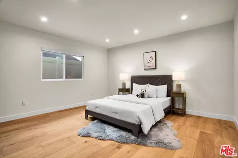 Bedroom - 4140 W Mcfarlane Ave, Burbank, CA 91505 photo 7 of 8