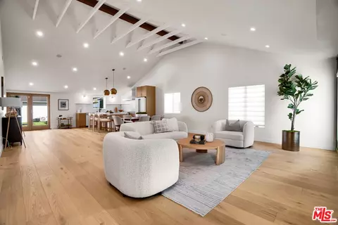 Other - 4140 W Mcfarlane Ave, Burbank, CA 91505 photo 4 of 12