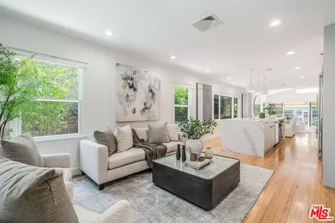 2628 32nd St, Santa Monica, CA 90405