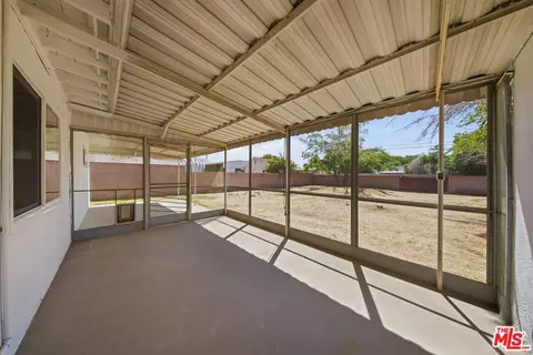 Exterior - 44515 Date Ave, Lancaster, CA 93534 photo 1 of 10
