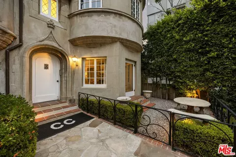 10341 Wilshire Blvd, Los Angeles, CA 90024