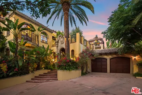 1274 N Clark St, West Hollywood, CA 90069