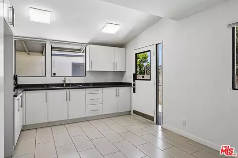 11100 Sheldon St, Sun Valley, CA 91352 photo 7