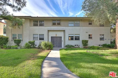 5815 Bowcroft St #4, Los Angeles, CA 90016