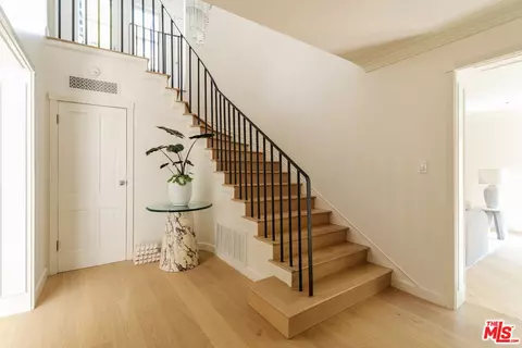 1130 Sierra Alta Way, Los Angeles, CA 90069
