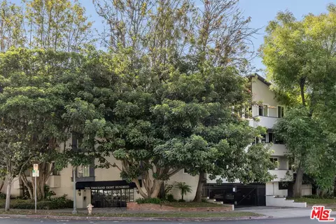 10800 Holman Ave #208, Los Angeles, CA 90024