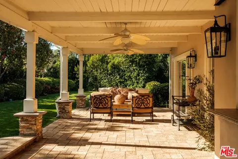 Exterior - 17422 Gresham St, Sherwood Forest, CA 91325 photo 6 of 16