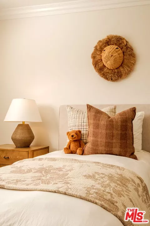 Bedroom - 17422 Gresham St, Sherwood Forest, CA 91325 photo 6 of 7