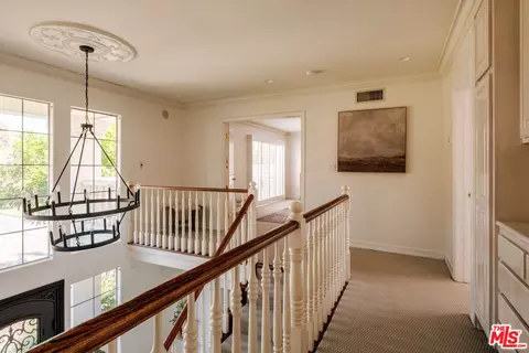 Entry Way - 17422 Gresham St, Sherwood Forest, CA 91325 photo 2 of 2