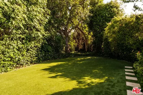 Exterior - 17422 Gresham St, Sherwood Forest, CA 91325 photo 15 of 16