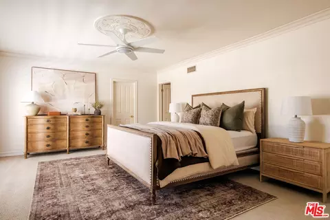 Bedroom - 17422 Gresham St, Sherwood Forest, CA 91325 photo 1 of 7