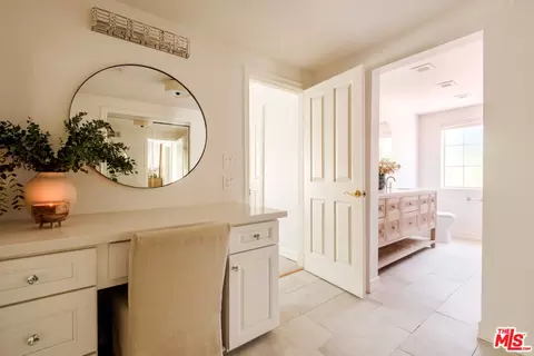 Other - 17422 Gresham St, Sherwood Forest, CA 91325 photo 7 of 13