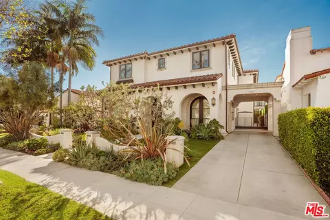 Undisclosed, Beverly Hills, CA 90212