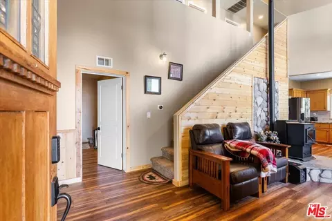 28081 Deertrail Dr, Tehachapi, CA 93561 photo 8