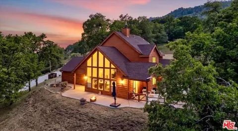 28081 Deertrail Dr, Tehachapi, CA 93561