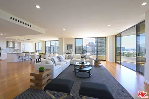 10601 Wilshire Blvd #1404, Los Angeles, CA 90024