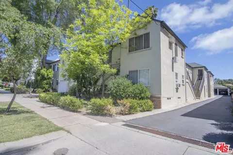 Exterior - 130 S Michigan Ave, Pasadena, CA 91106 photo 5 of 8