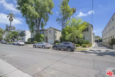 Exterior - 130 S Michigan Ave, Pasadena, CA 91106 photo 2 of 8