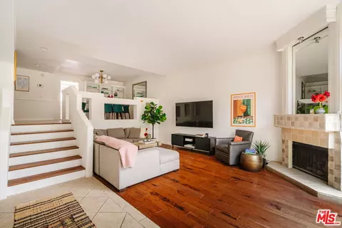 4608 Glencoe Ave #3, Marina Del Rey, CA 90292