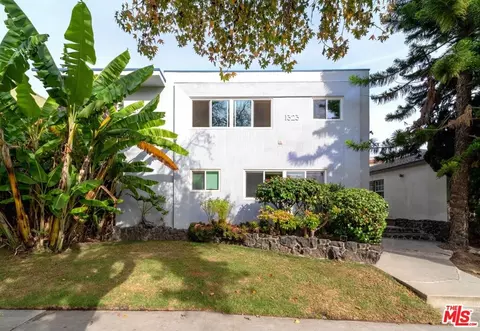 1323 11th St, Santa Monica, CA 90401