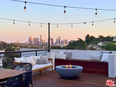 2267 Duane St #3, Los Angeles, CA 90039
