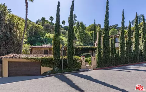 2601 Outpost Dr, Los Angeles, CA 90068