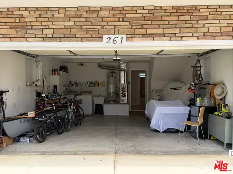 Exterior - 261 Highland, Oxnard, CA 93035 photo 5 of 7