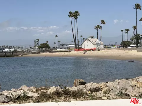 View/Area - 261 Highland, Oxnard, CA 93035 photo 3 of 8