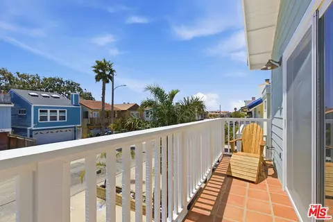 Exterior - 261 Highland, Oxnard, CA 93035 photo 2 of 7