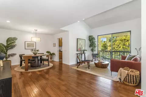 4080 Via Marisol #334, Los Angeles, CA 90042