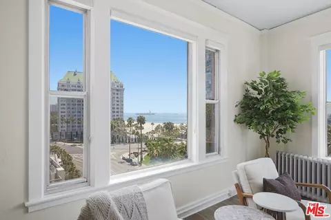 10 Atlantic Ave #801, Long Beach, CA 90802