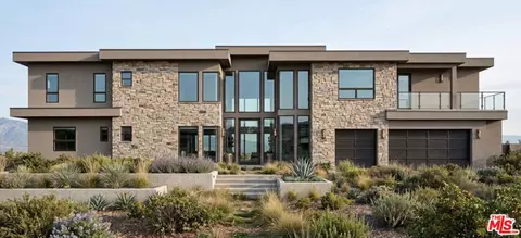 24020 Hovenweep, Malibu, CA 90265